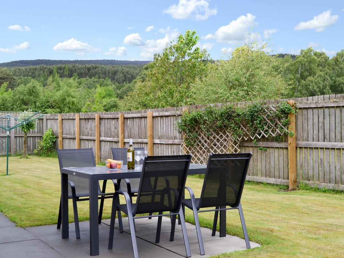 Stags Neuk Villa Aviemore Exteriör bild